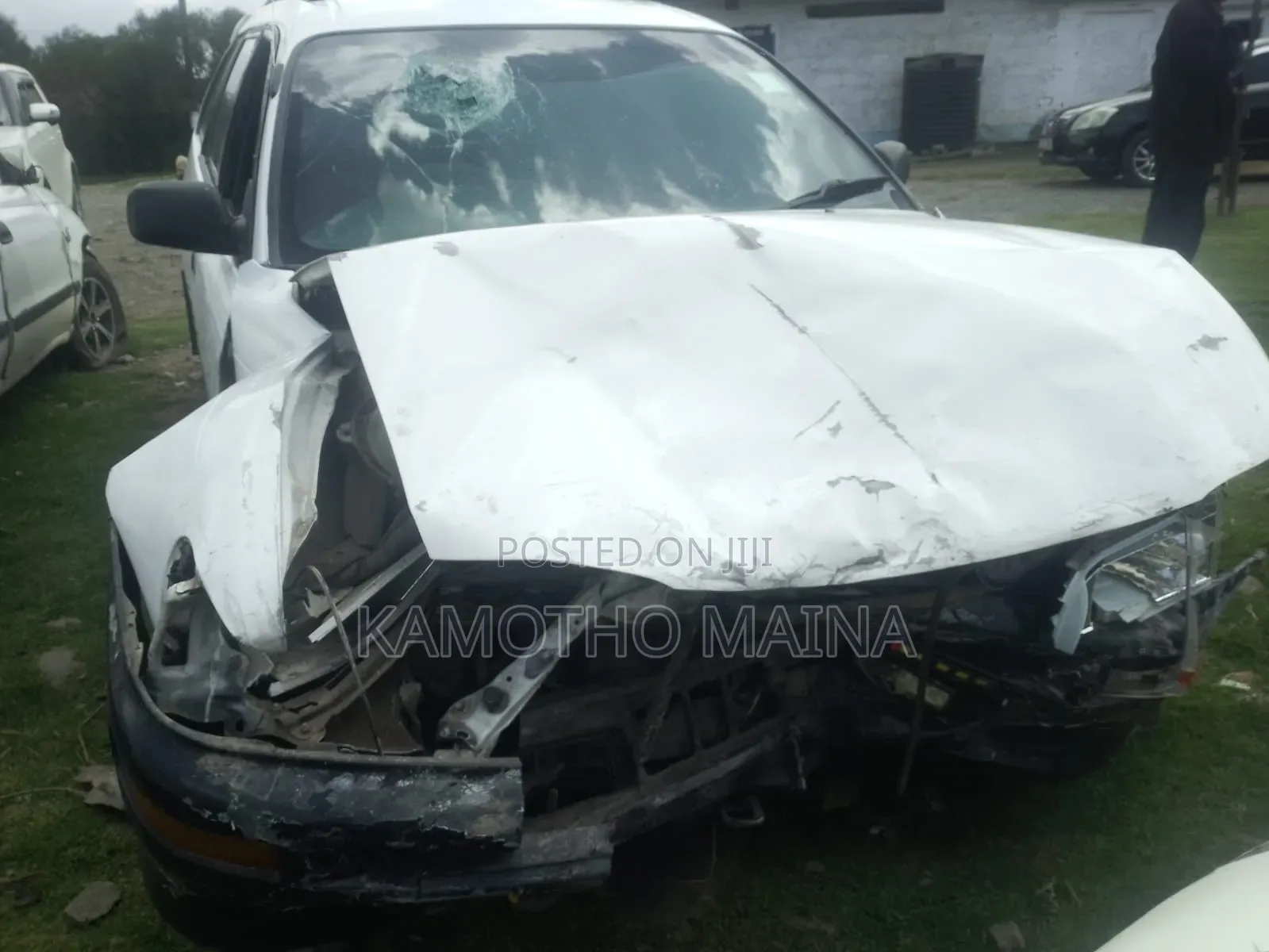 Toyota Corolla 1997 White