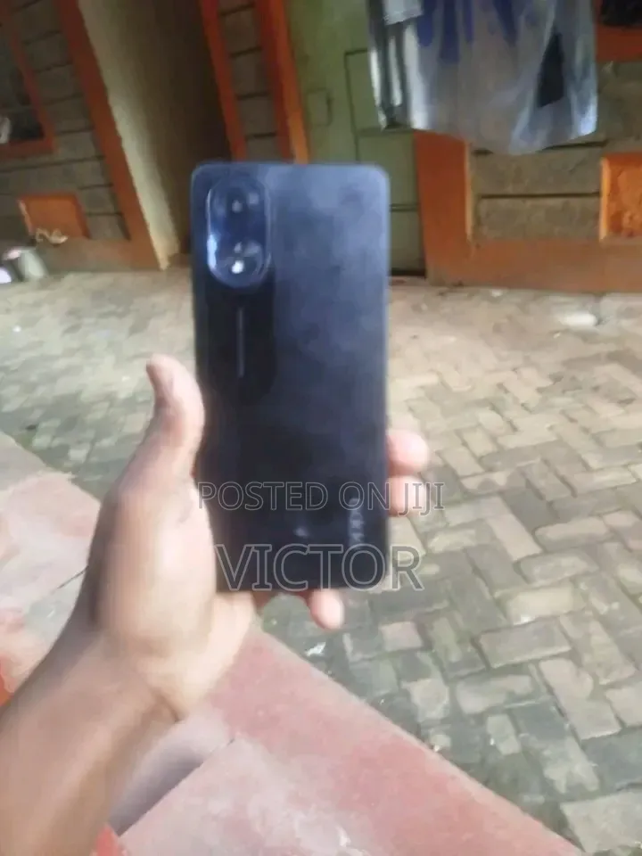 Oppo A18 128 GB Black