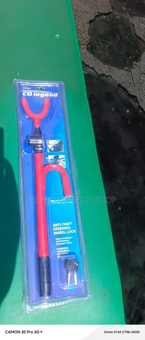 Steering Wheel Security Bar Lock With U-Shaped Fork 2 Lock on Steering