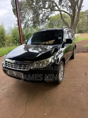 Subaru Forester 2011 Black