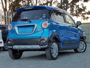 Daihatsu Cast 2019 Blue