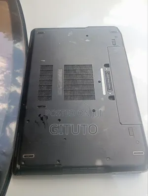 DELL Latitude E6520 15'6 Full HD Screen Core I5 4gb Ram 1000gb