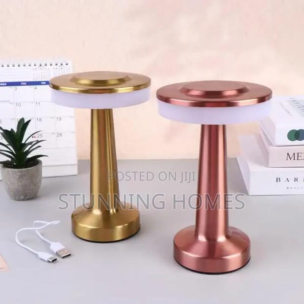 Modern Elegant Rechargeable Dimmable Table Lamp - thumbnail 4