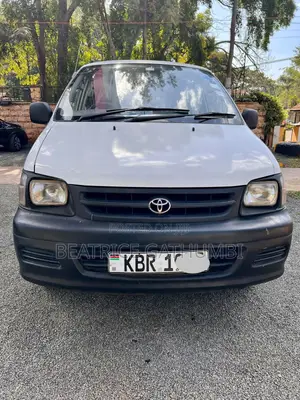 Toyota TownAce 2004 White