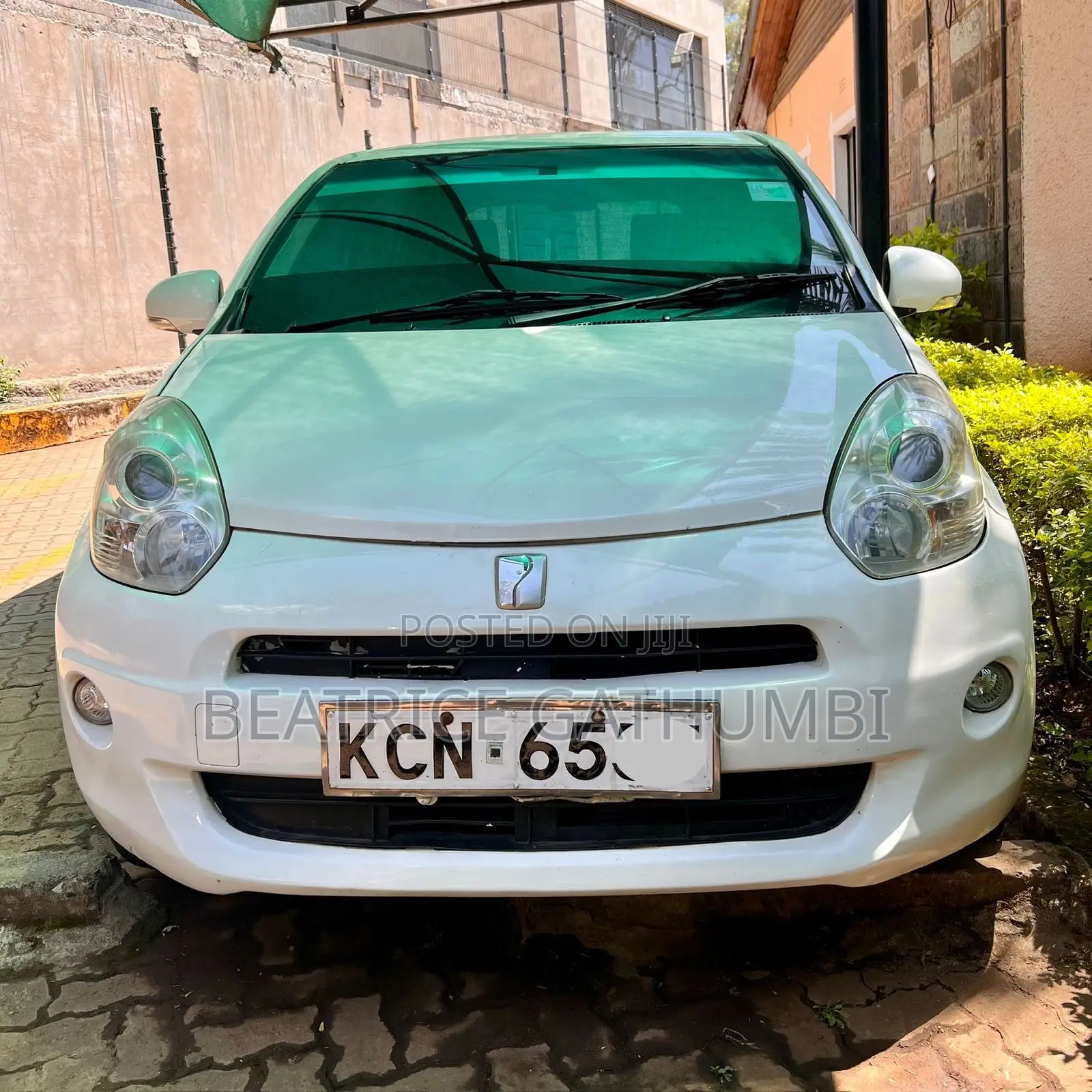 Toyota Passo 1.0 FWD 2012 White