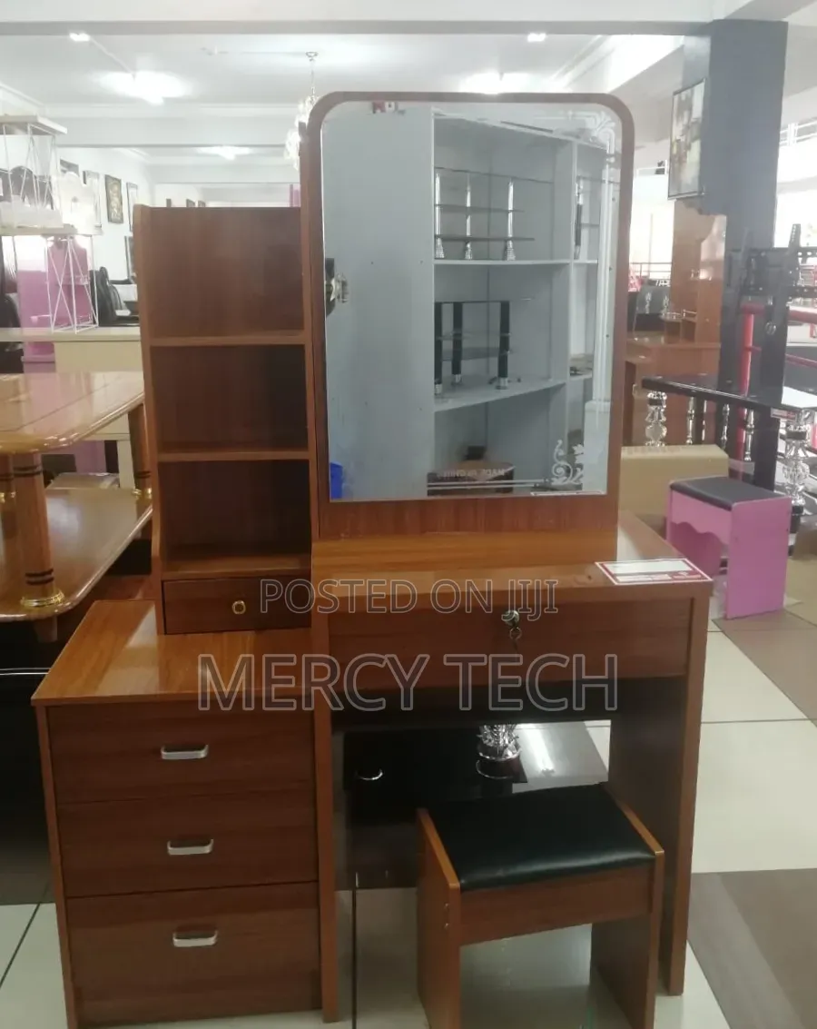 Brown Dressing Table With Sliding Mirror