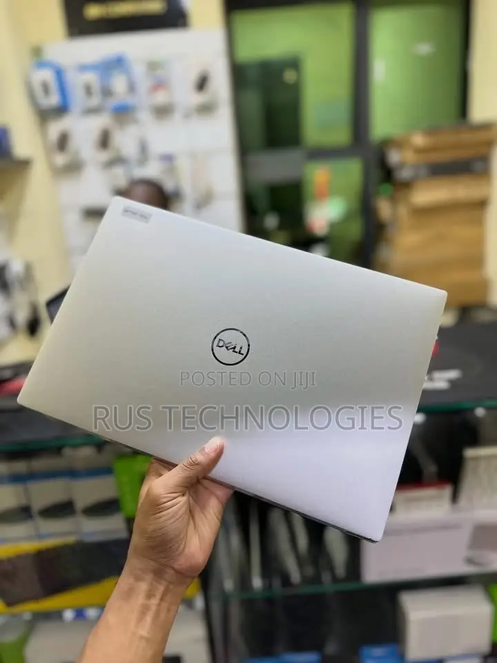 Laptop Dell XPS 15 9520 16GB Intel Core i7 SSD 512GB