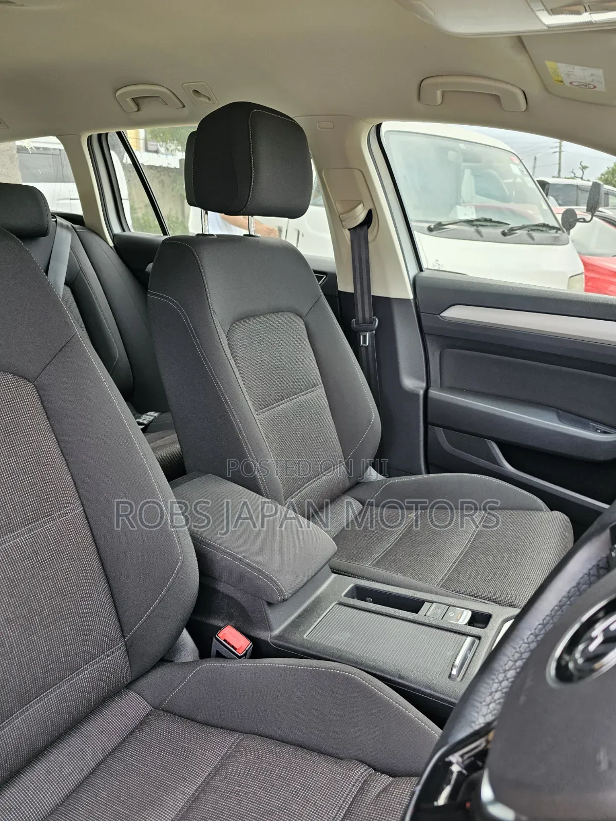 Volkswagen Passat 2018 Silver
