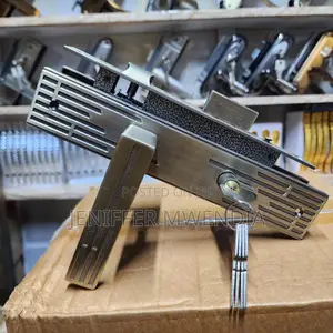 Wista Heavy Duty Cylinder Door Lock Set