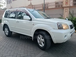 Nissan X-Trail 2006 White