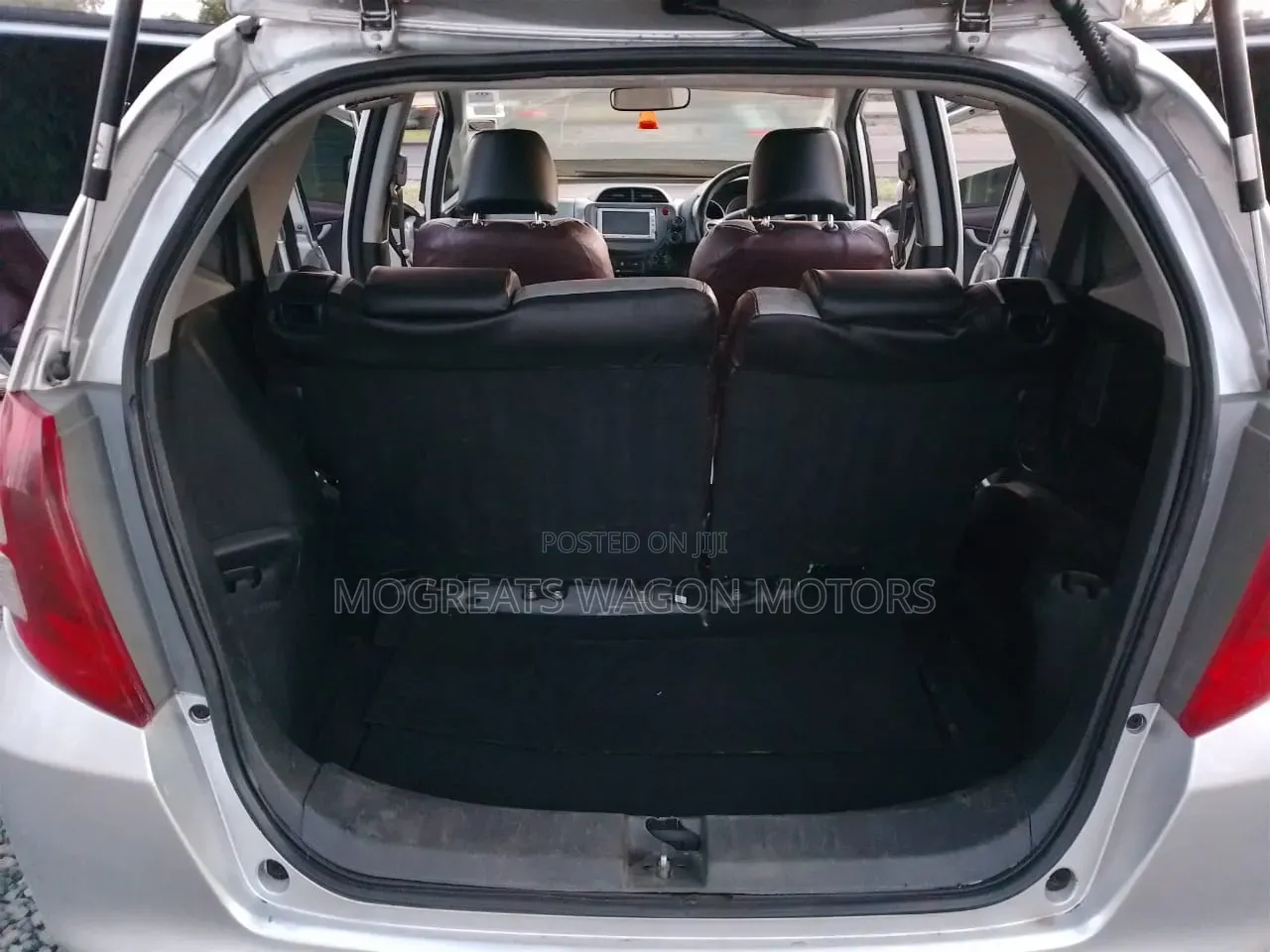 Honda Fit 2010 Silver