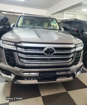 Toyota Land Cruiser 2021 Gray