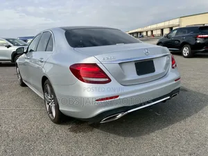 Mercedes-Benz E200 2019 Silver