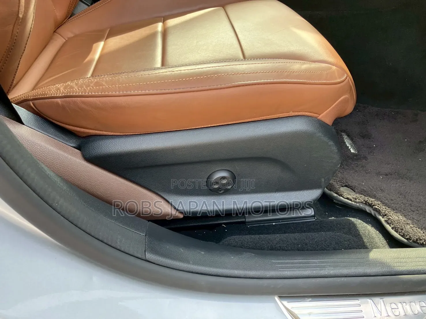Mercedes-Benz E200 2019 Silver