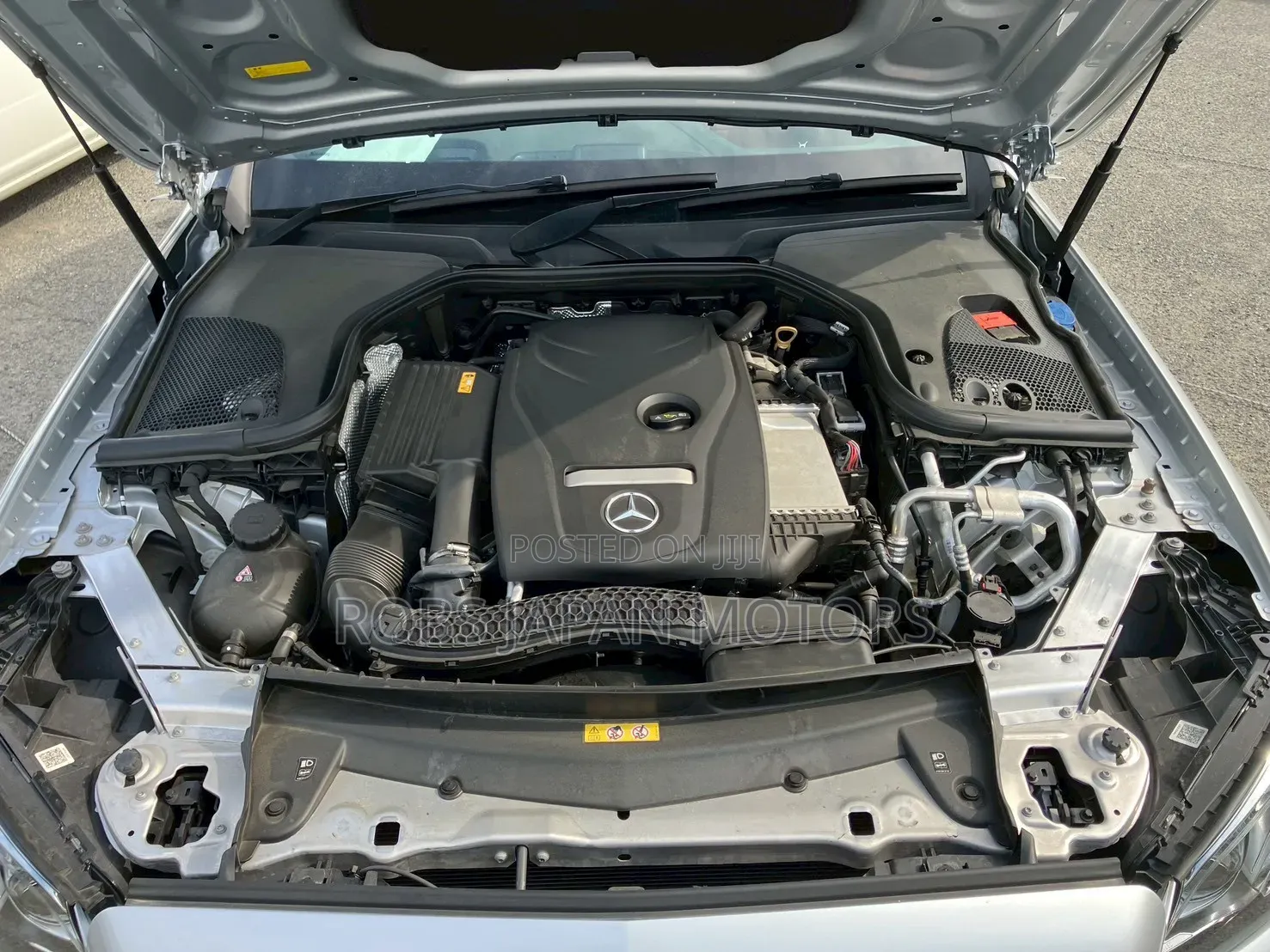Mercedes-Benz E200 2019 Silver