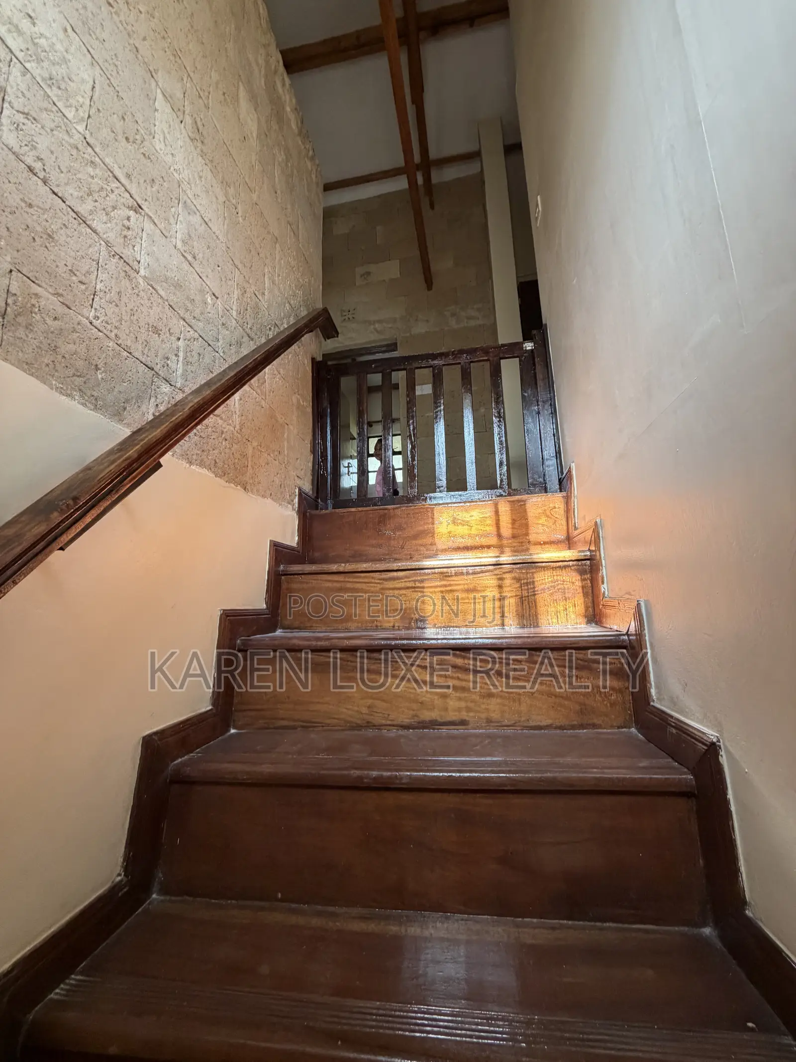 3bdrm Mansion in Karen Hardy for rent