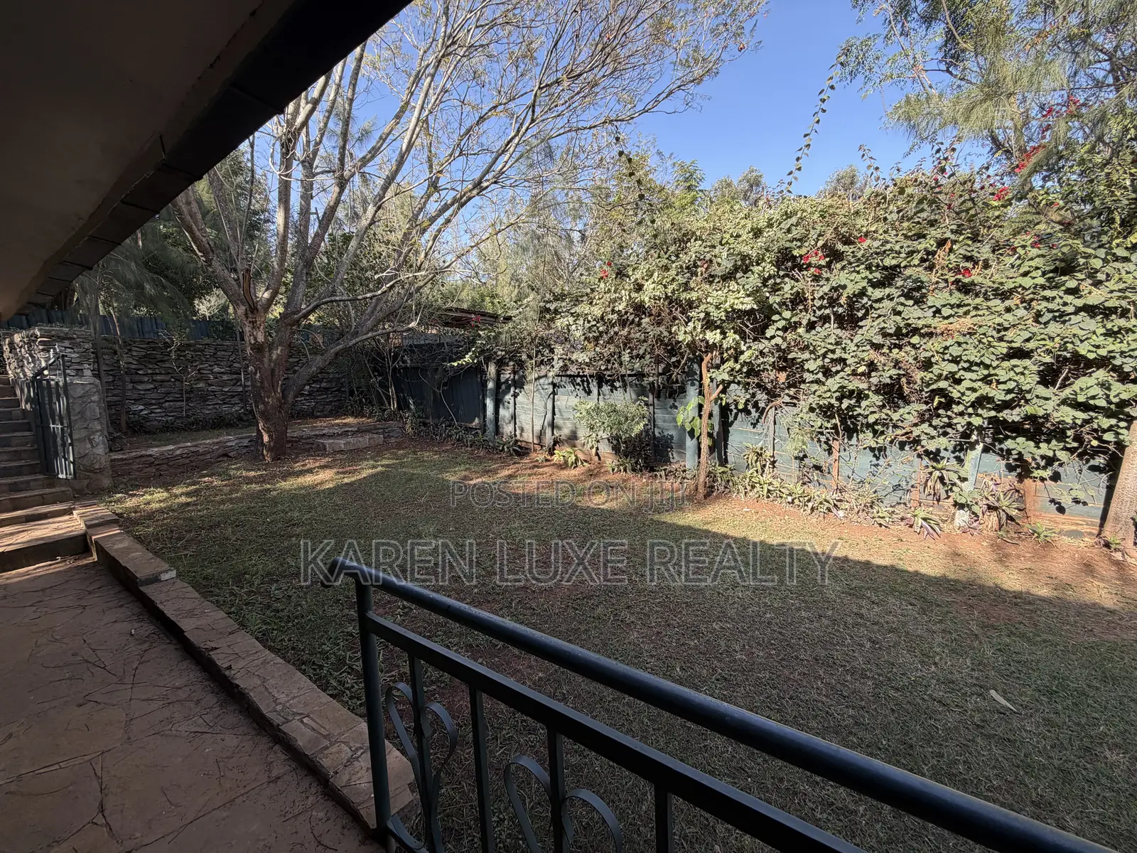 3bdrm Mansion in Karen Hardy for rent
