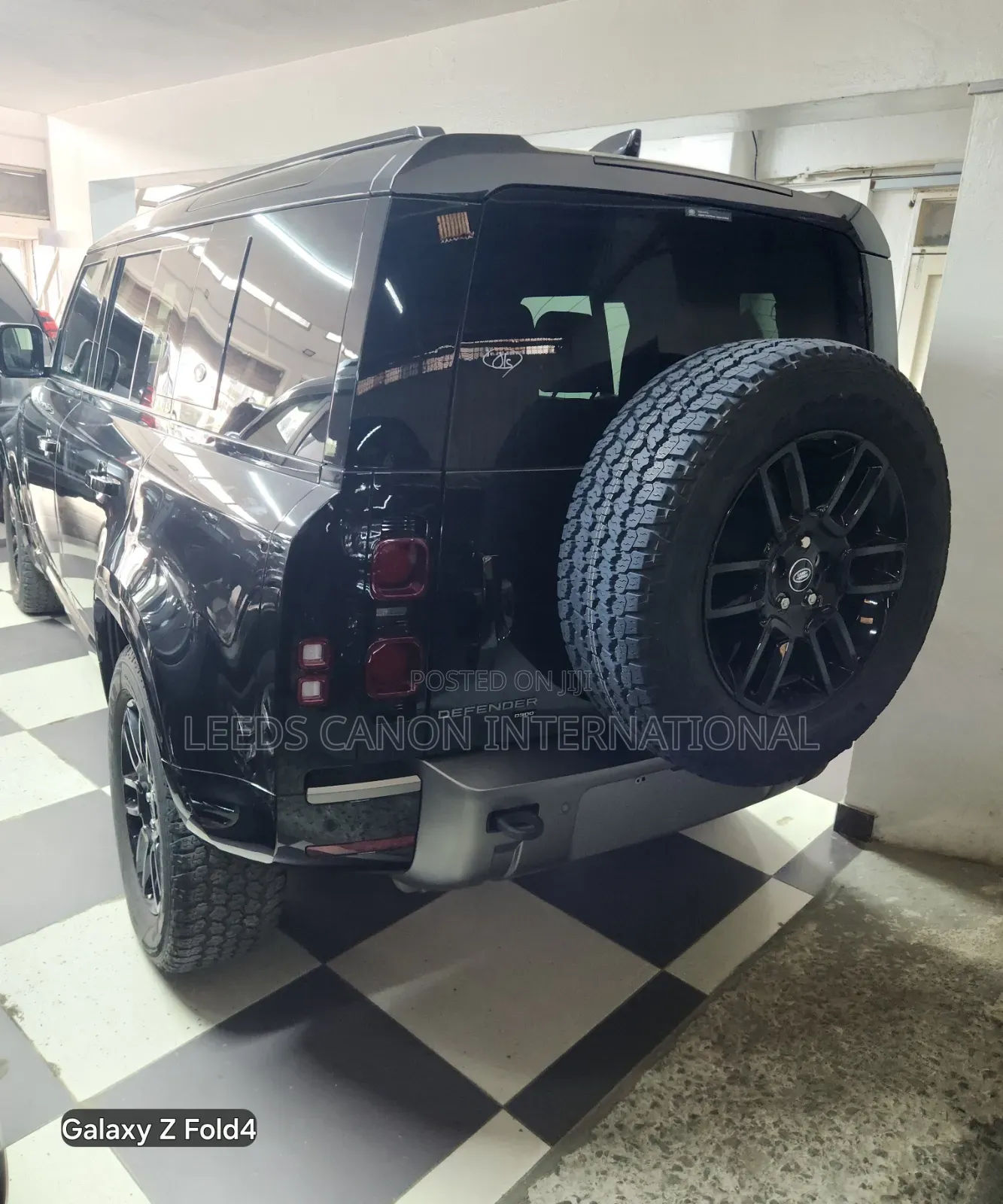 Land Rover Defender 2021 Black
