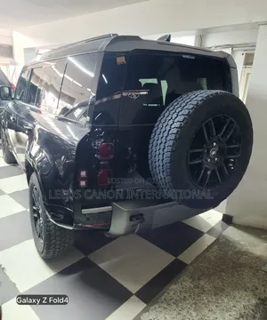 Land Rover Defender 2021 Black