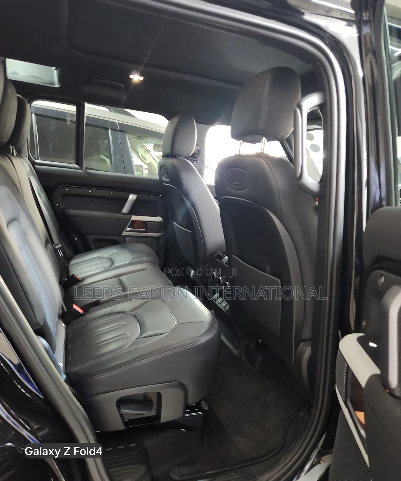 Land Rover Defender 2021 Black