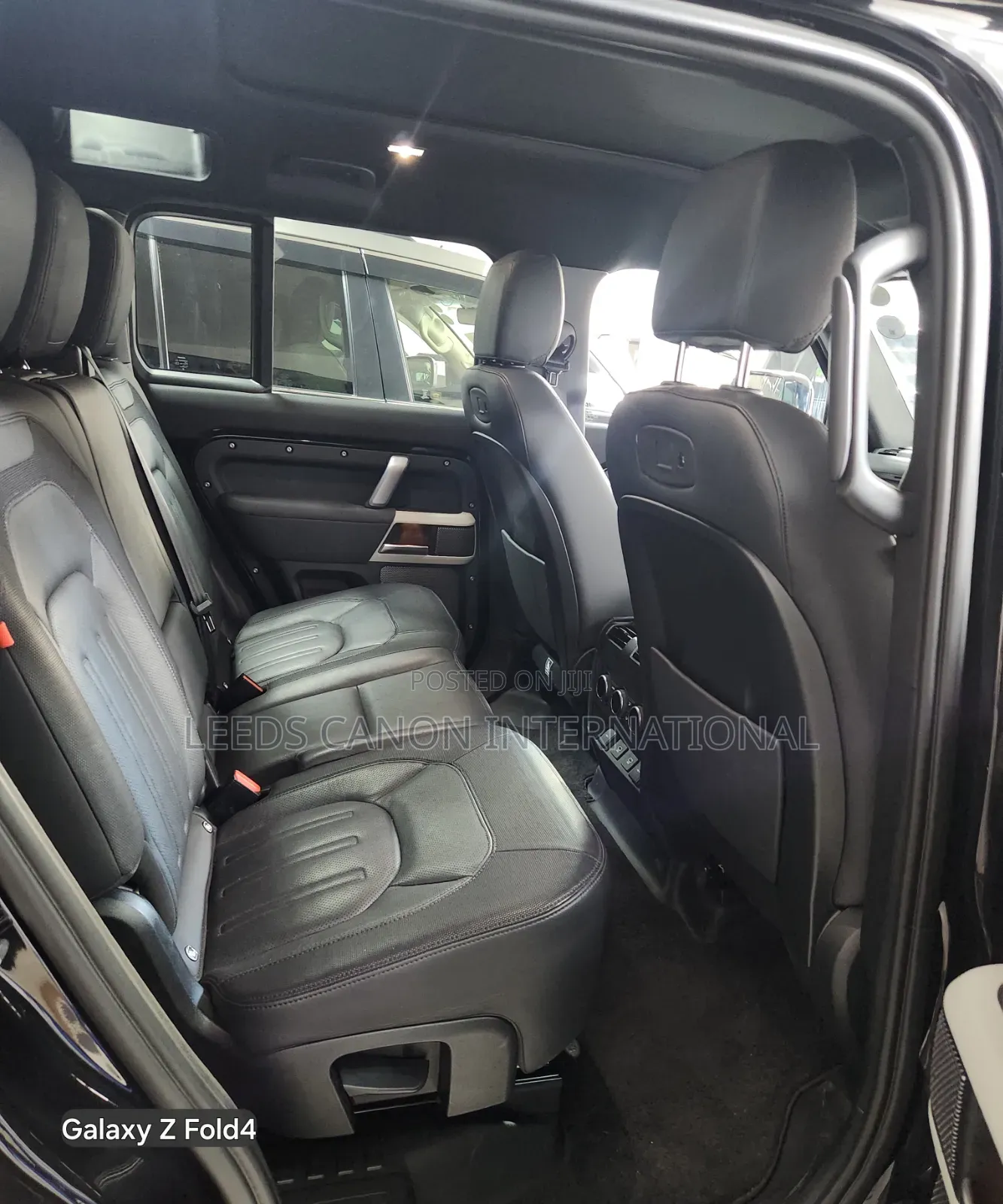 Land Rover Defender 2021 Black