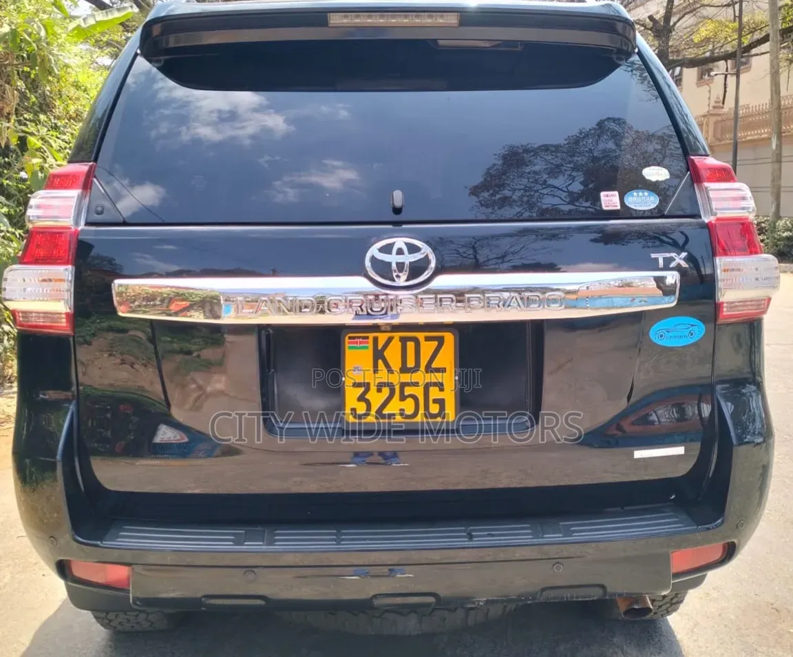 Toyota Land Cruiser Prado 2012 Black