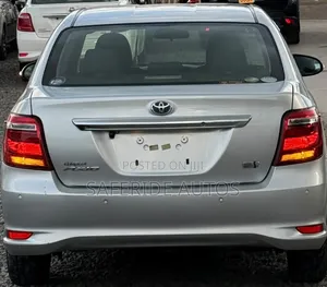 Toyota Axio 2019 Silver