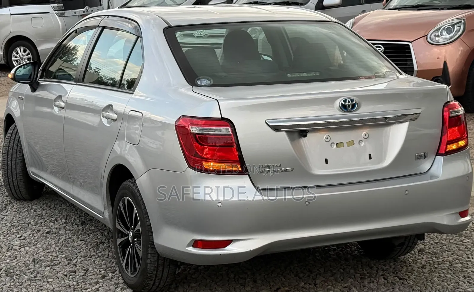 Toyota Axio 2019 Silver