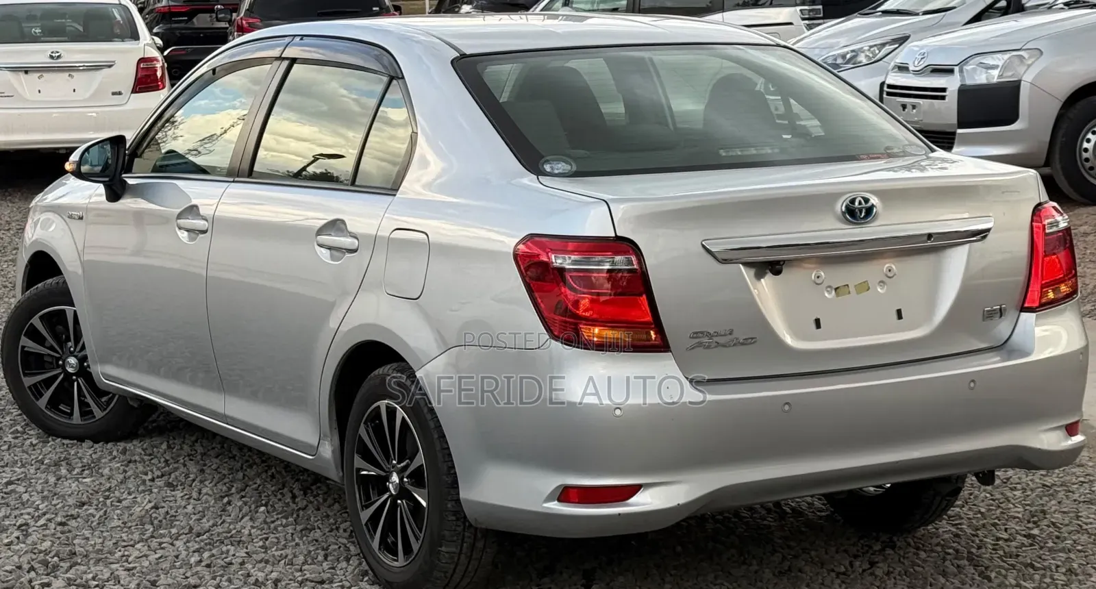Toyota Axio 2019 Silver