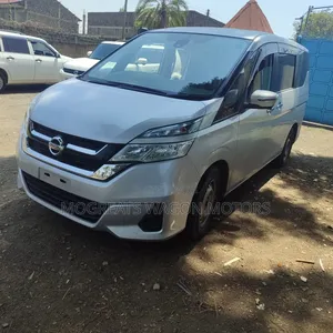 Nissan Serena 2019 Silver