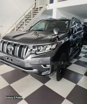 Toyota Land Cruiser Prado 2021 Gray