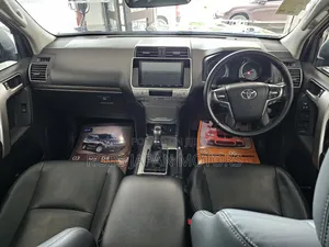 Toyota Land Cruiser Prado 2020