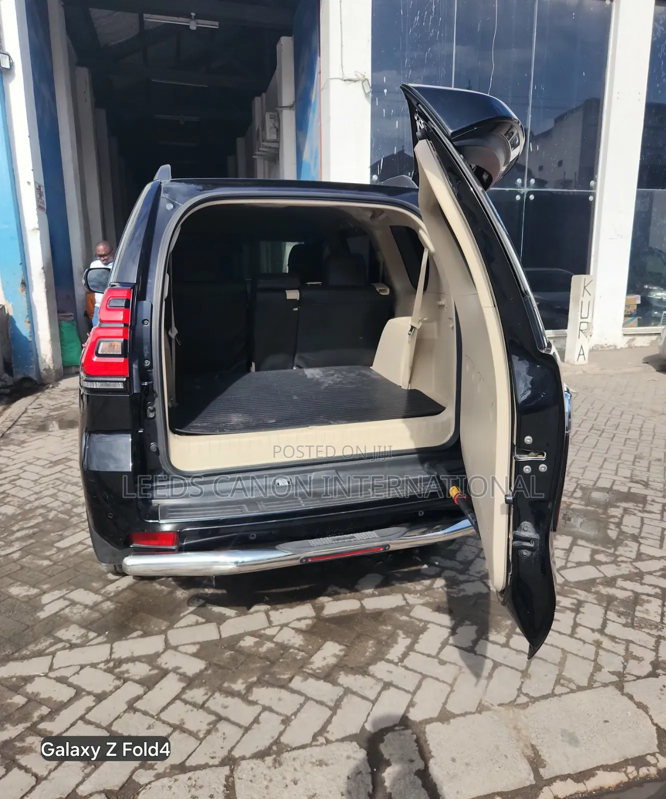 Toyota Land Cruiser Prado 2017 Black