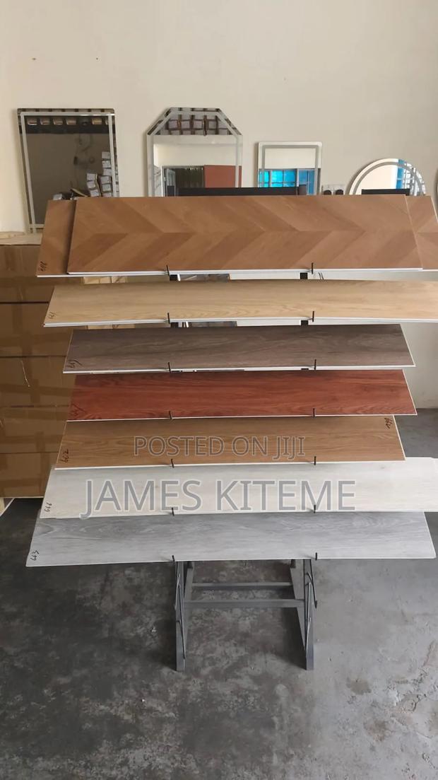 SPC Interlocking Flooring Tiles - thumbnail 2