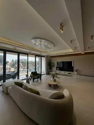 5bdrm Apartment in Spring Valley for sale