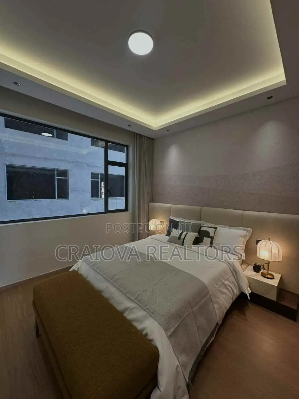 5bdrm Apartment in Spring Valley for sale