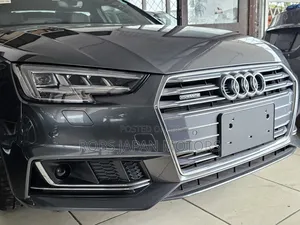 Audi A4 2018 Gray