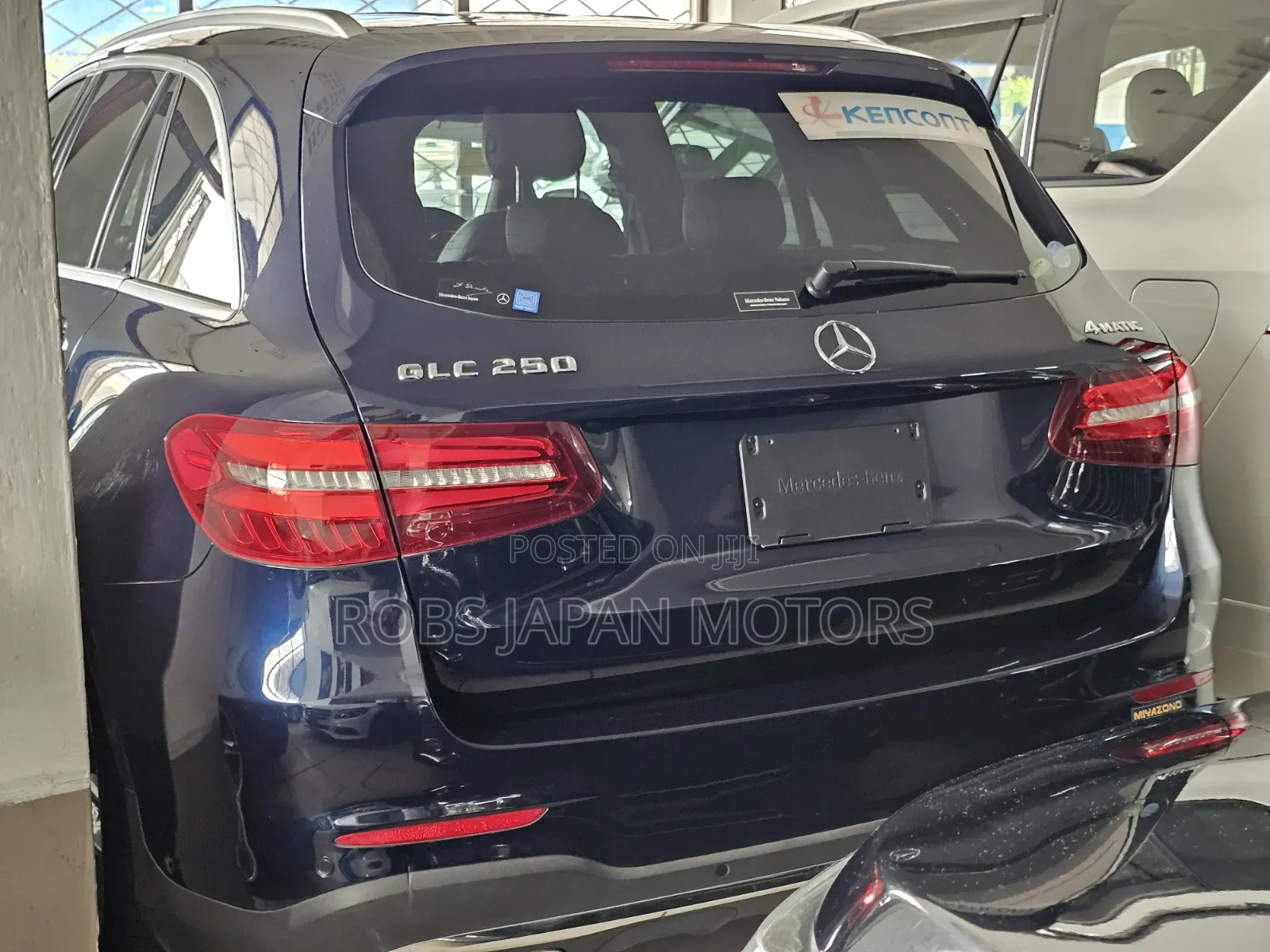 Mercedes-Benz GLC-Class 2018 Teal