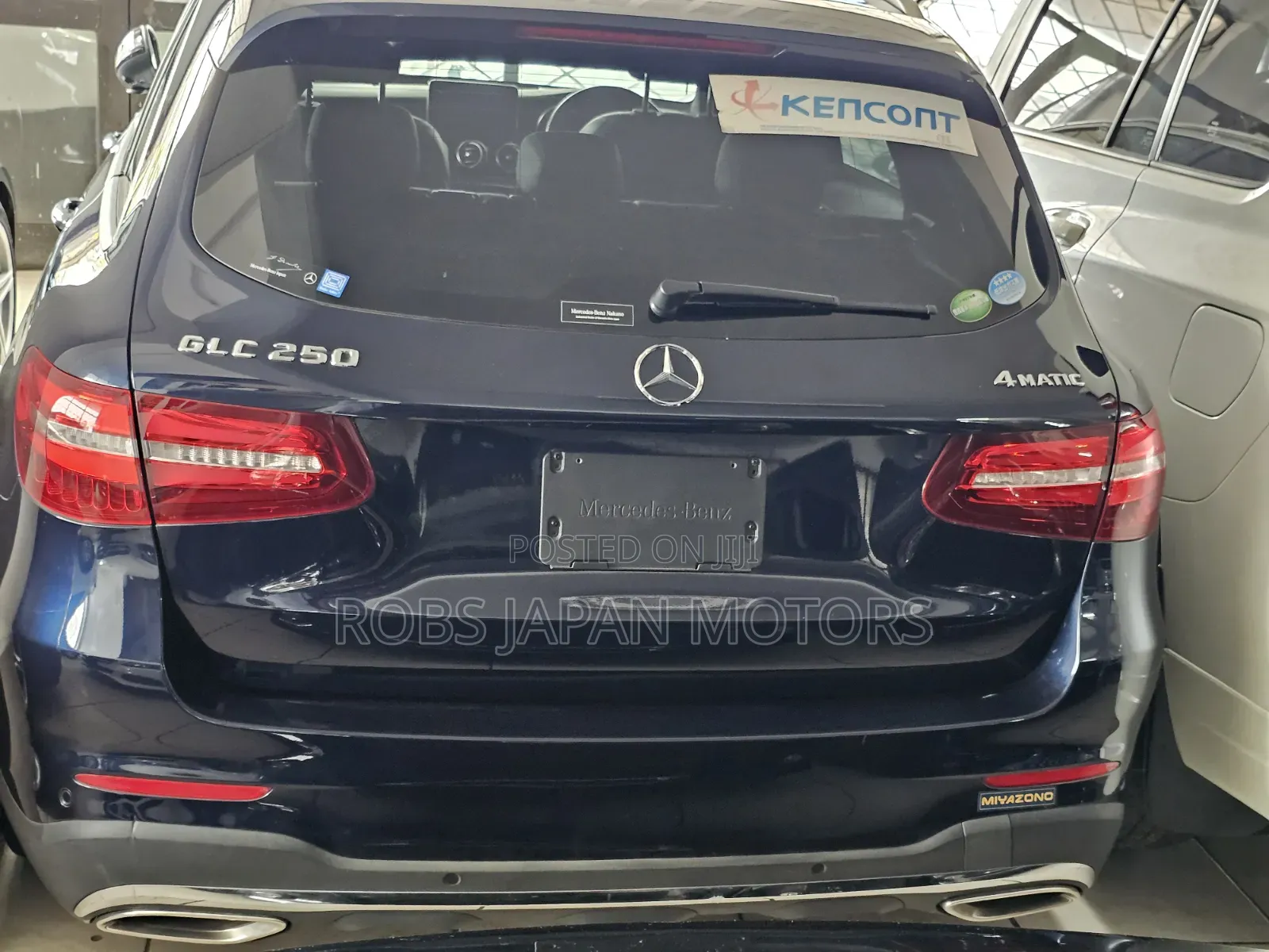 Mercedes-Benz GLC-Class 2018 Teal