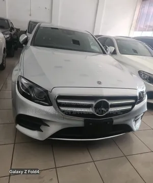 Mercedes-Benz E200 2020 Silver