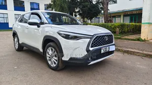 Toyota Corolla Cross 2021 White