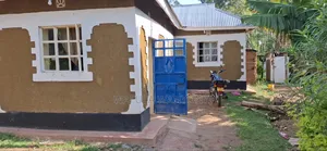 3bdrm House in Kona Mbaya, Khalaba (Kanduyi) for sale