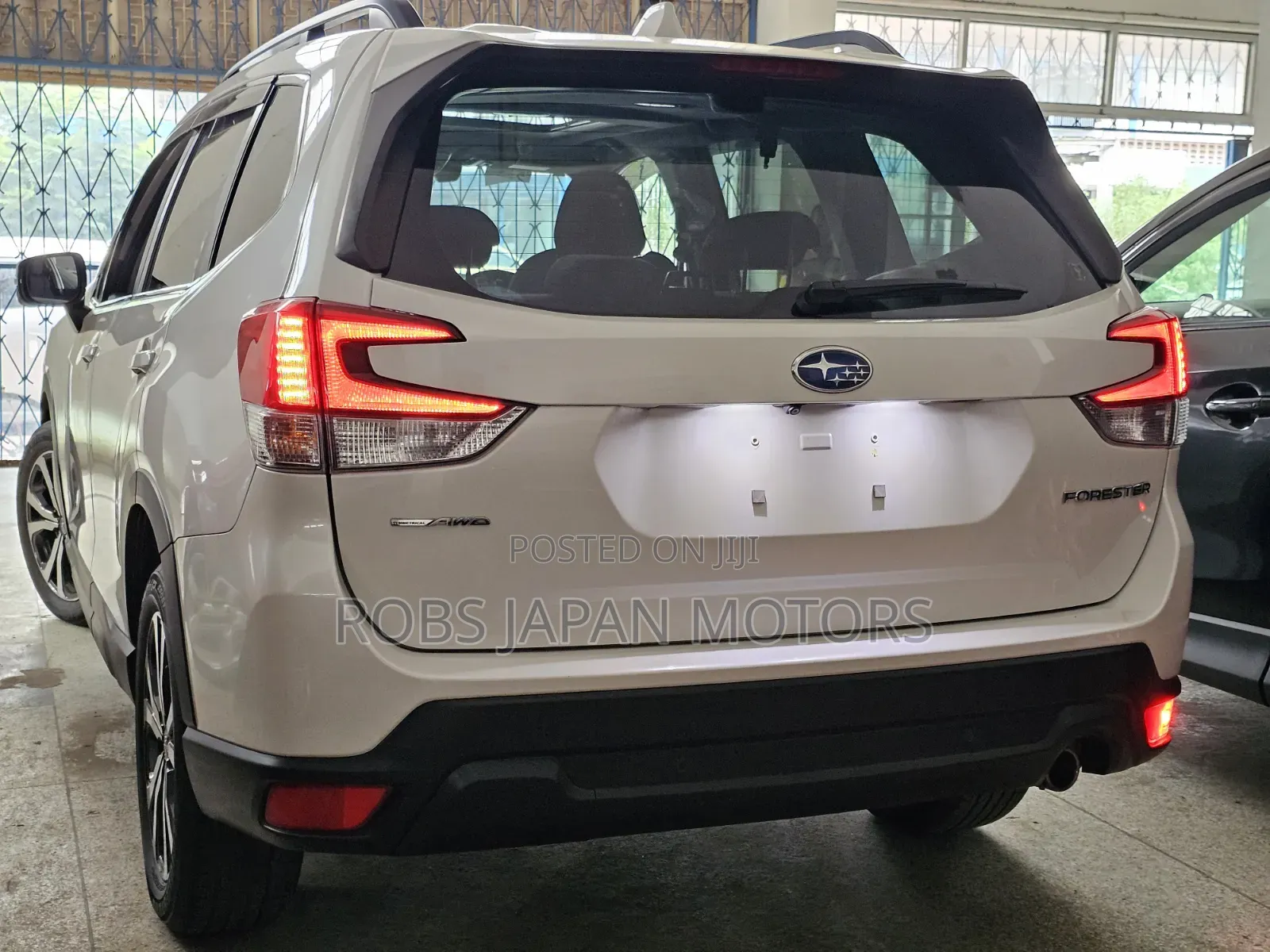 Subaru Forester 2019 White