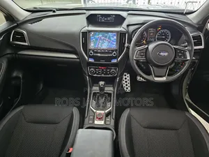 Subaru Forester 2019 White