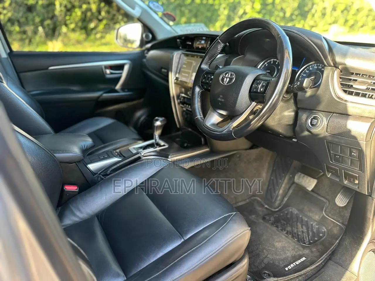 Toyota Fortuner 2021 Silver
