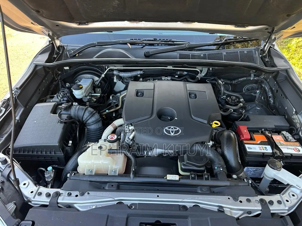 Toyota Fortuner 2021 Silver