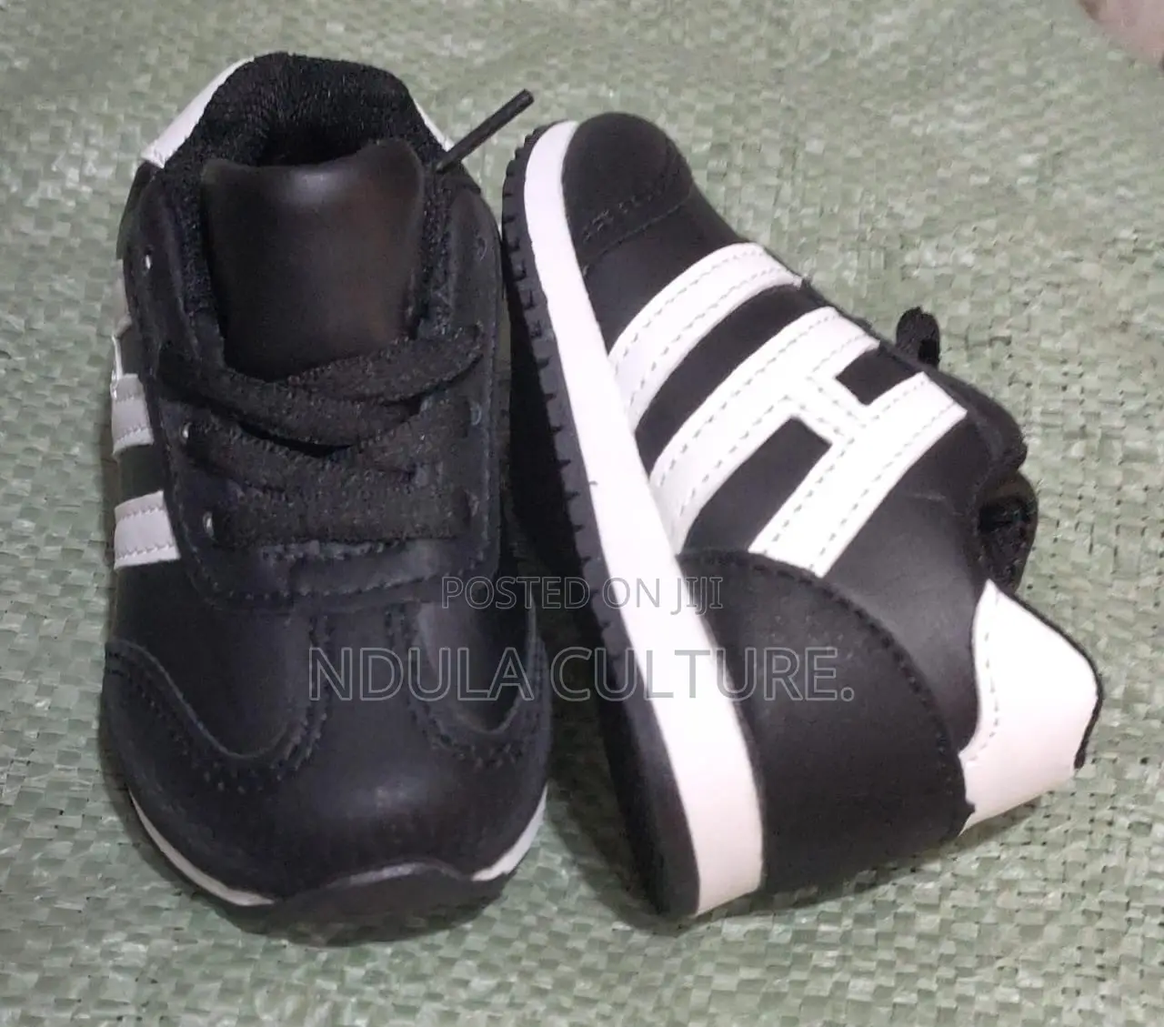Small Kids New Balance Type
