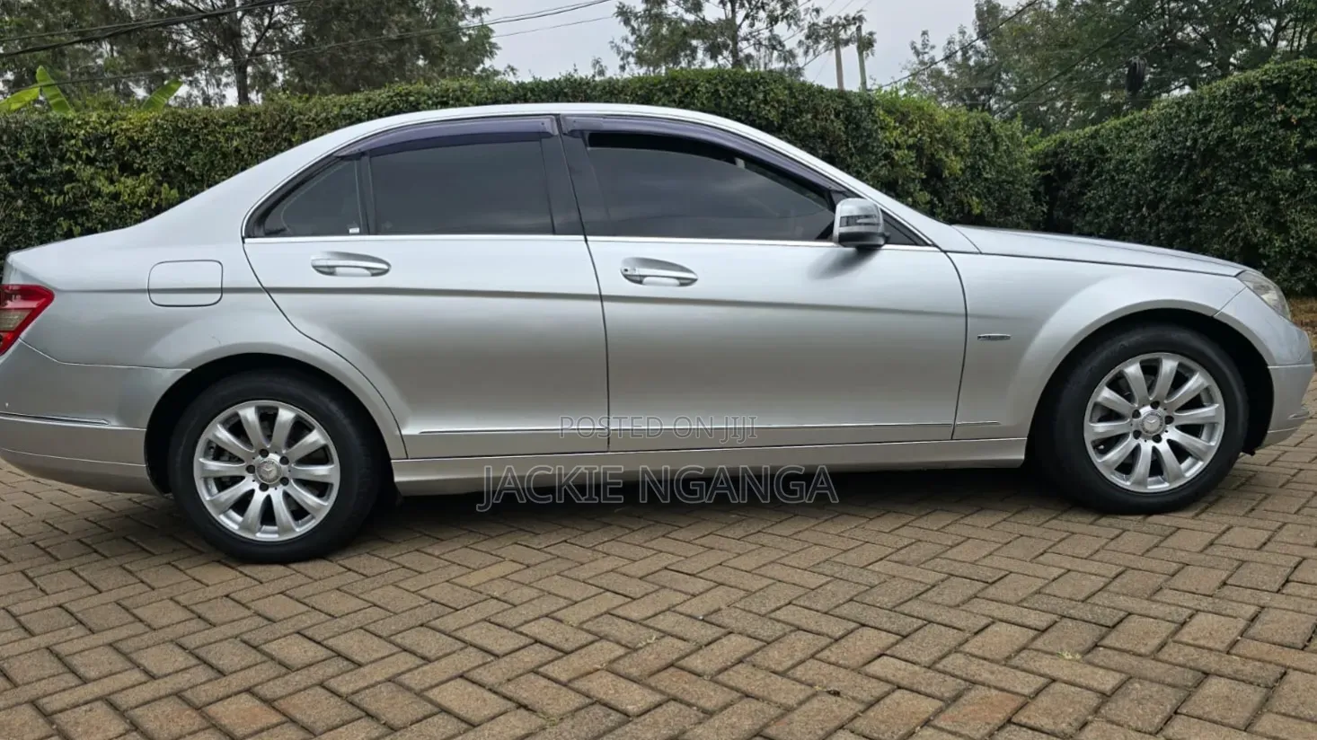 Mercedes-Benz C200 2012 Silver