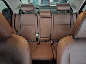 Toyota Premio 2019 Black