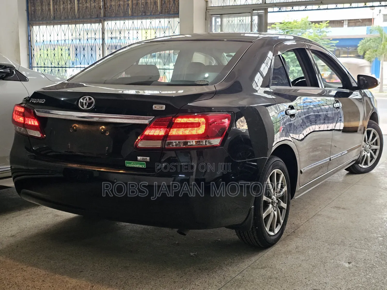Toyota Premio 2019 Black